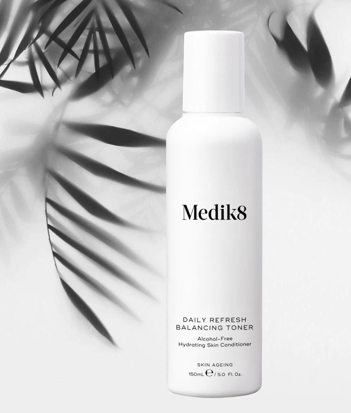 Medik8 Daily Refresh Balancing Toner 3 Medik8 Daily Refresh Balancing Toner - Image 3