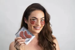 James De-Puff Eye Mask -Skin Care Store Depuff hand