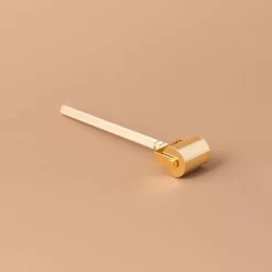 Hello Glow Dermal Roller -Skin Care Store HelloGlowDerma Roller Gold 0.5 perspective 1200x 1024x1024 464c80f0 178e 49c1 b1c6 d60289ba4a02