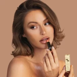 Silk Oil Of Morocco Argan Vegan Lip Balm - Pina Colada 6 Silk Oil Of Morocco Argan Vegan Lip Balm - Pina Colada -Skin Care Store Silk Oil of Morocco Pina Colada Model 1800x1800 a7dc30bf 1f55 4854 8134 1de931c8fe0e