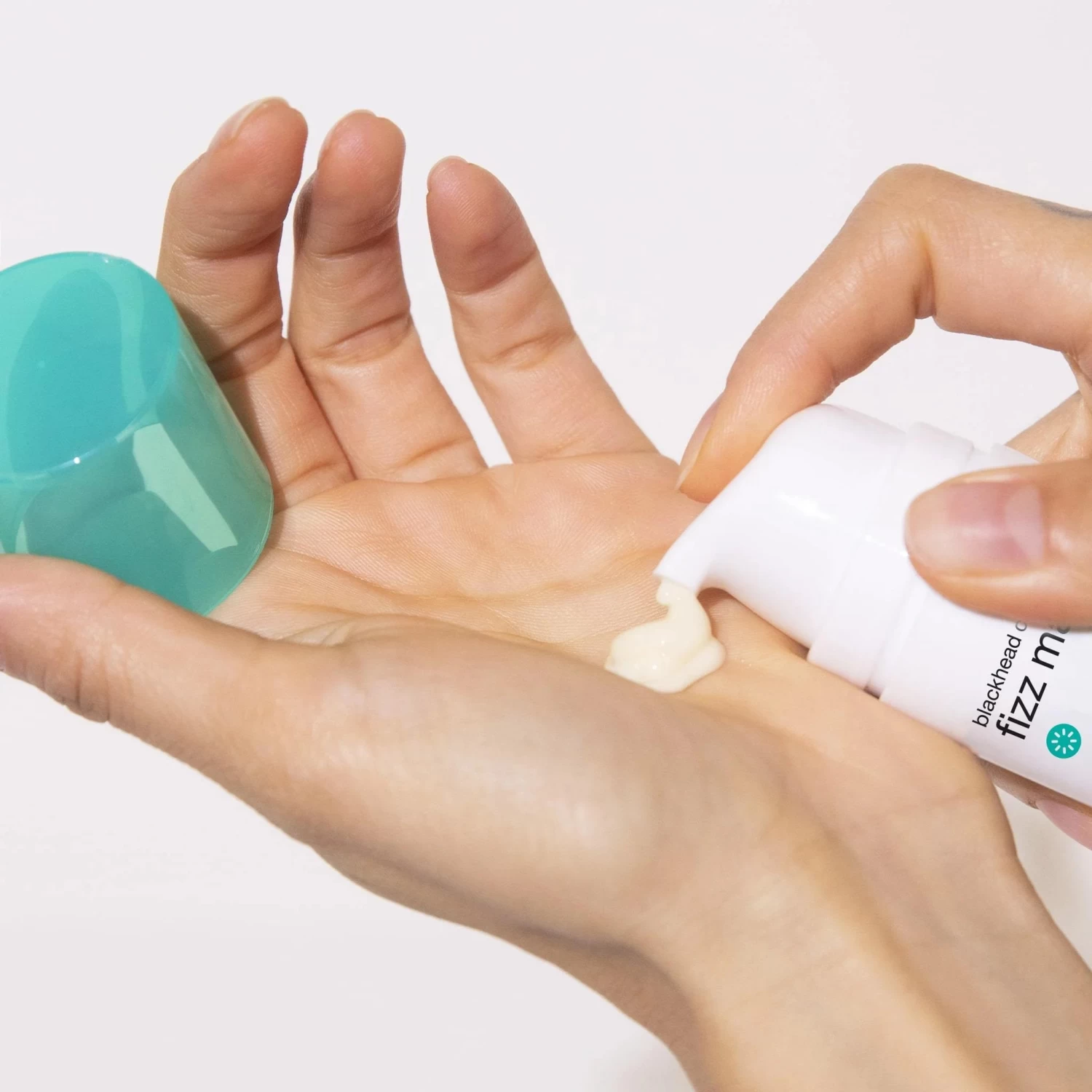 Dermalogica Blackhead Clearing Fizz Mask 8 Dermalogica Blackhead Clearing Fizz Mask - Image 8