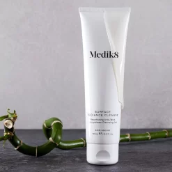 Medik8 Surface Radiance Cleanse -Skin Care Store medik8surfaceradiancecleanseonline